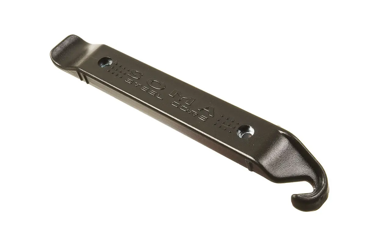 Steel Core Tire Lever 1